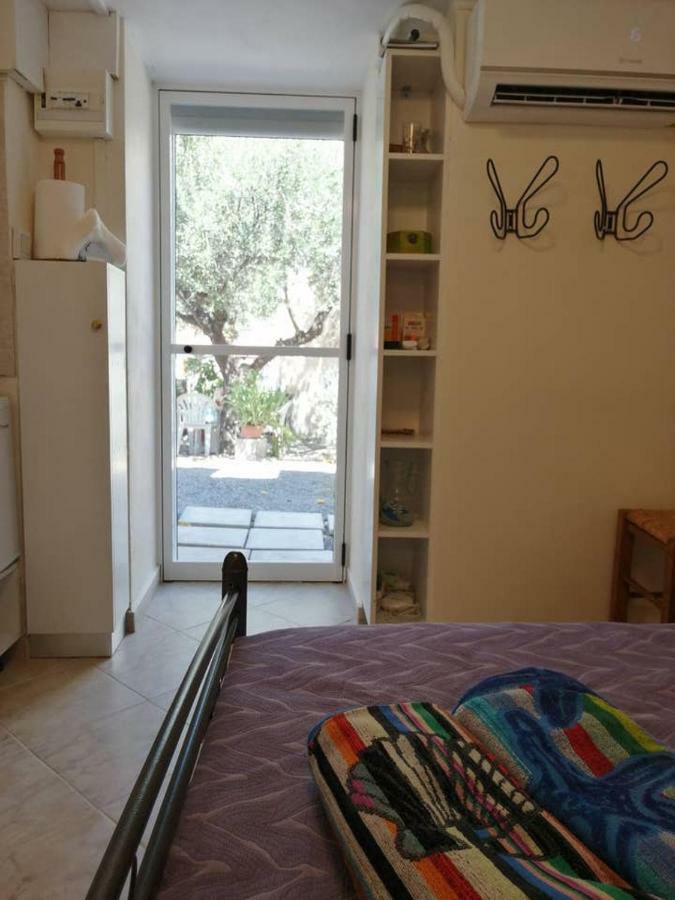 Rodomelo Cute Studio 1 Leonídion Buitenkant foto